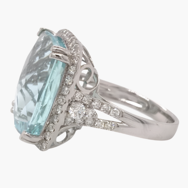 Aquamarine and Diamond Ring 19.22 Carats