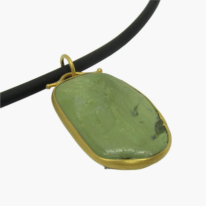 The back of the Jasper Carved Cameo Necklace of Zeus, Jasper, 24 karat gold