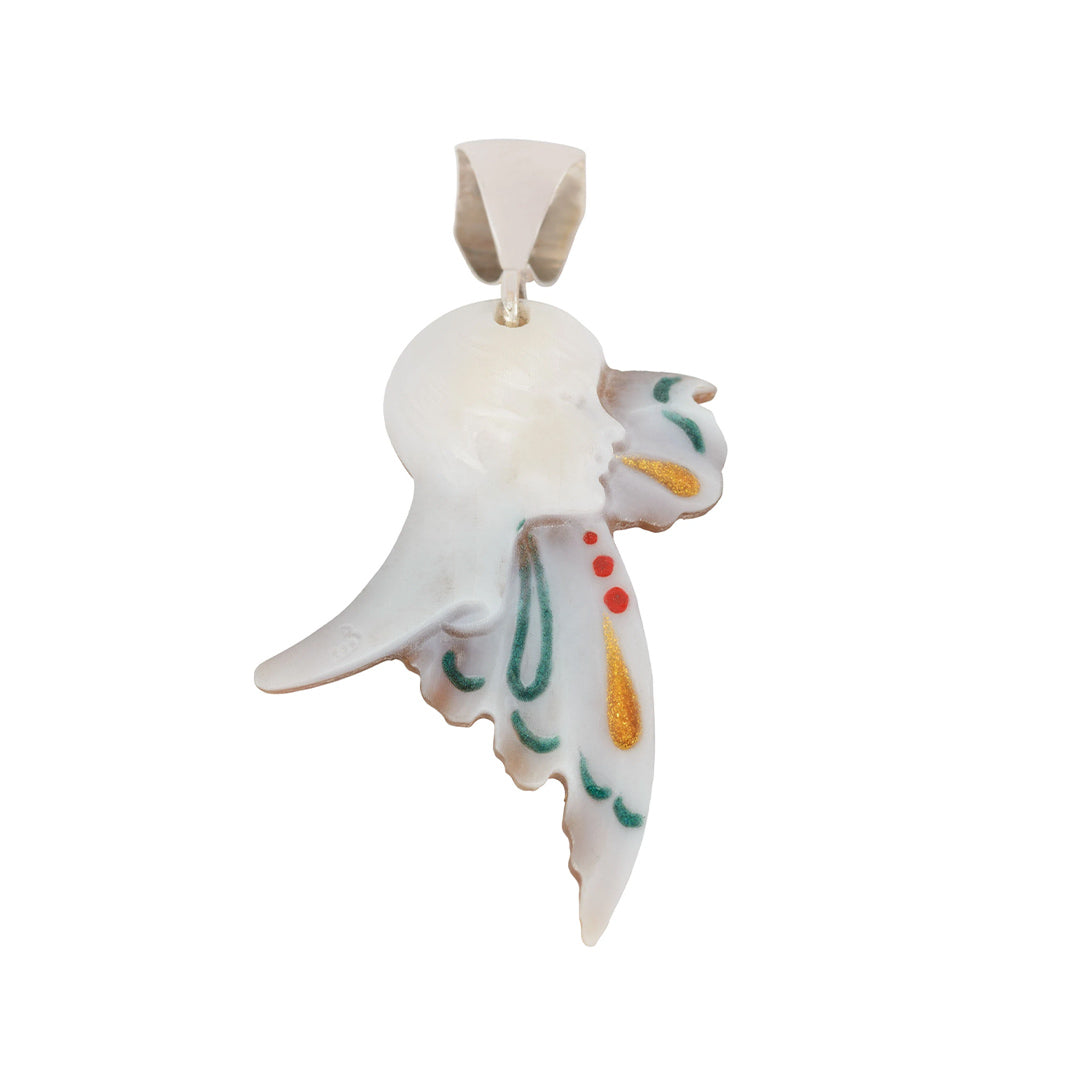 Geëmailleerde camee hanger in de vorm van een natuurlijke schelp in decostijl in sterlingzilver